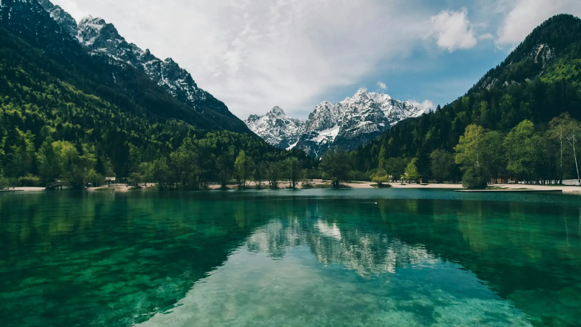 Put the camera on the water